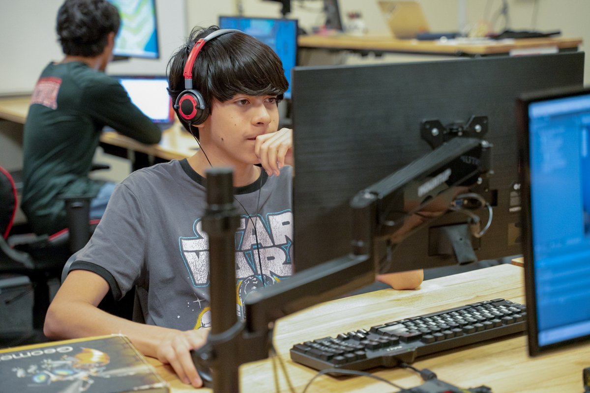 Albuquerque Academy tweet media