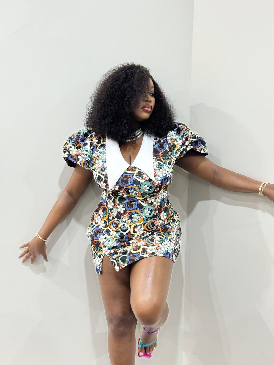chinwe_elib's tweet photo. Stepping out in grand style for the private viewing of MY FAIRYTALE WEDDING 🧚❤️

#AMMYFAIRYTALEWEDDING 
#ChinweElibe https://t.co/qfdxGlUEMb