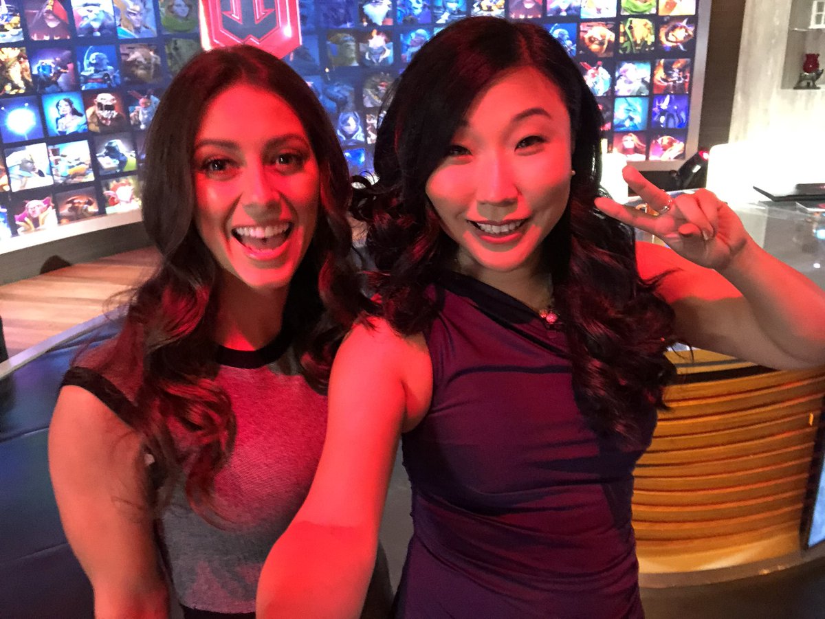 Moxxi (@moxxicasts) on Twitter photo Watching the <a href="/CleGuardians/">Cleveland Guardians</a> games and saw my girl <a href="/laurenjbara/">Lauren Jbara</a> sideline reporting. So proud of her hustle! Sheās come a long way from WSOE :) Watching the <a href="/CleGuardians/">Cleveland Guardians</a> games and saw my girl <a href="/laurenjbara/">Lauren Jbara</a> sideline reporting. So proud of her hustle! Sheās come a long way from WSOE :)