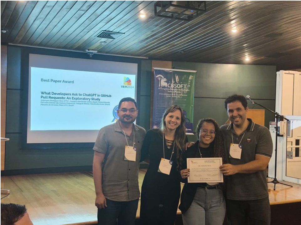 Very happy to have been awarded Best Paper at <a href="/vemworkshop/">VEM Workshop</a> , together with my student Julyanara Rodrigues.