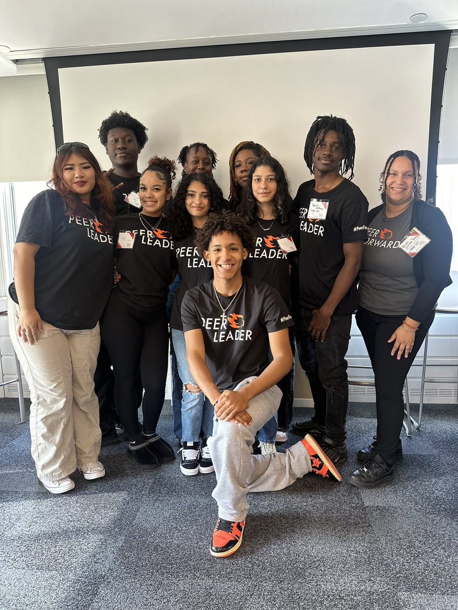 PeerForward's tweet image. Today our New York Peer Leaders had their Fall Training Camp! It was great to see so many new and returning faces. We can’t wait to see how our students will use their new leadership training throughout the year! 

#falltrainingcamp #peerleaders #peerforward