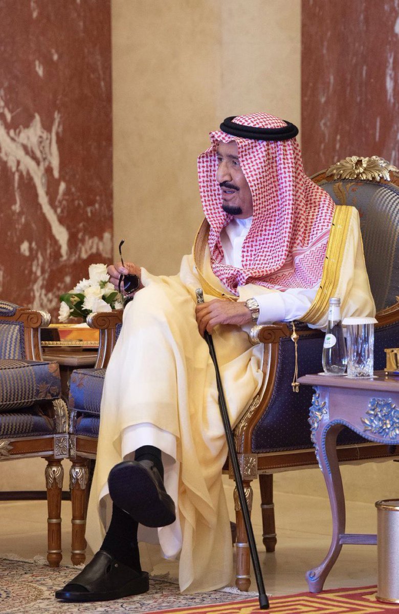 الله يدوم لكم الصحة والعافية يارب 

#خادم_الحرمين_الشرفين