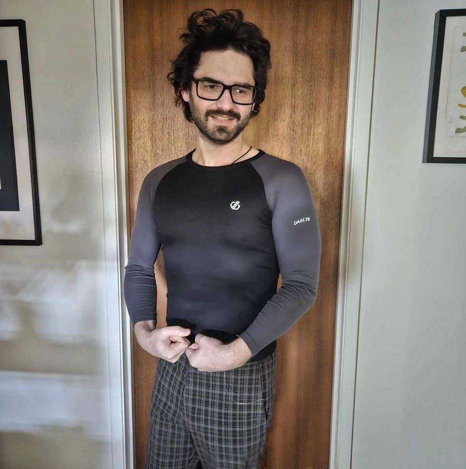 Turns out this dude was under 90 pounds of pudding.