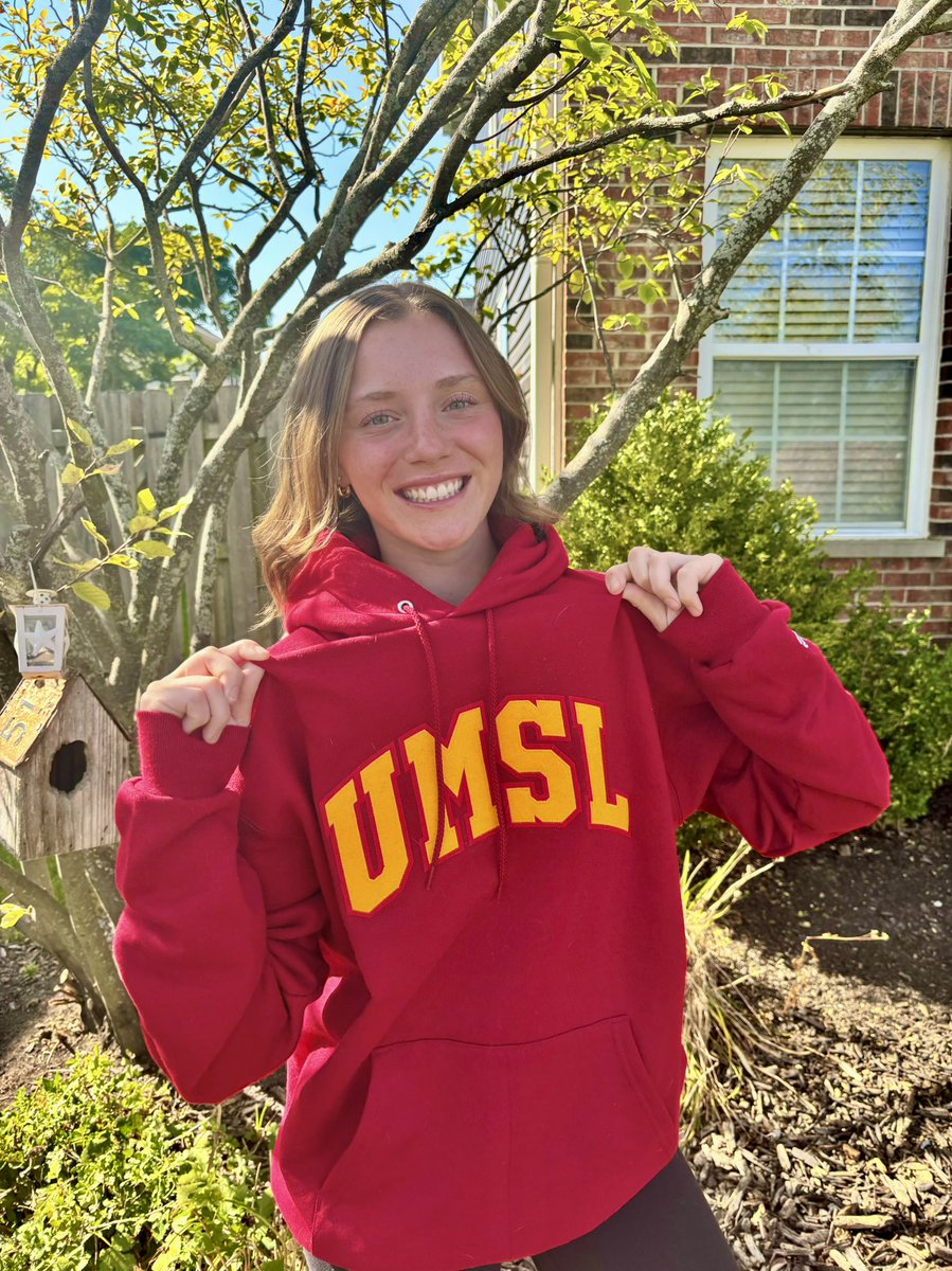 RozanskiMadison's tweet image. So excited for the next 4 with @UMSLSoftball !! 🔱❤️‍🔥 @chelseyUMSL @WascoDiamonds @MmWasco @meganmahaffy15 @jordansmith2121 @coach2morrow @CatchingCoach @HuntleySoftball