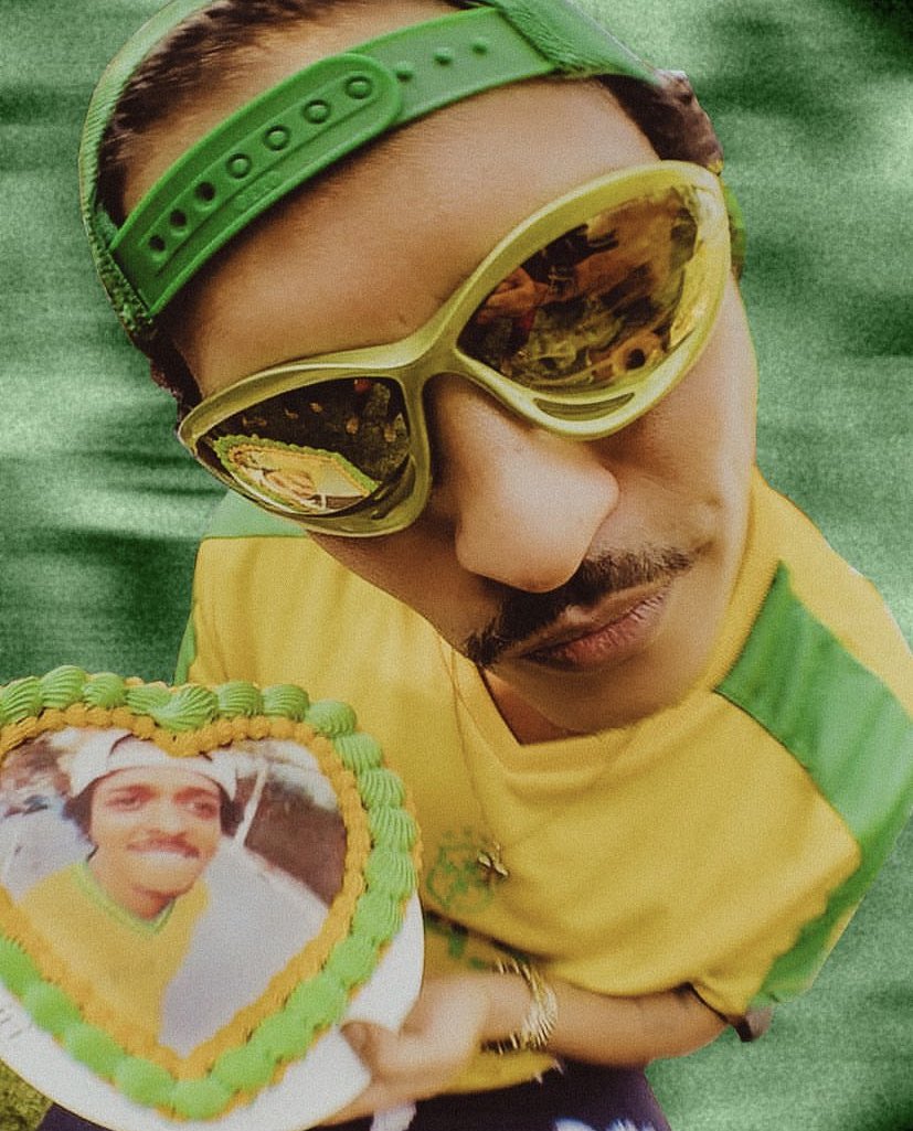 brbrunomars's tweet image. bruno mars 

                           2023     /      2024