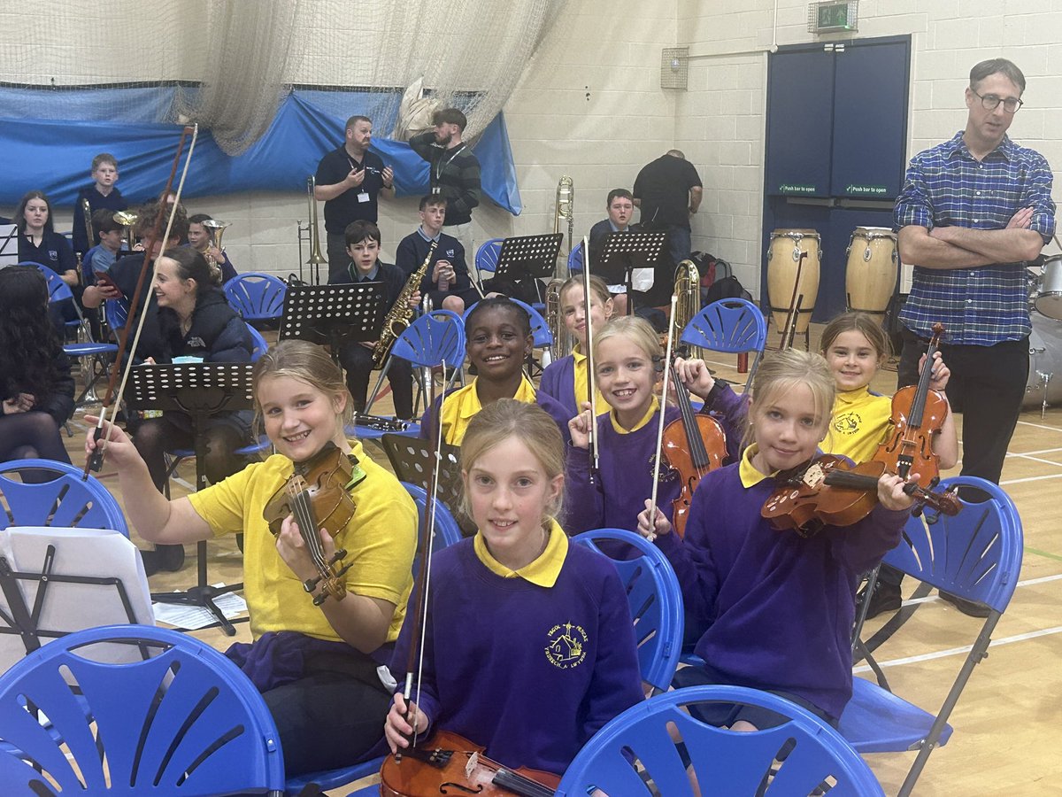 Ysgol Pencae tweet media