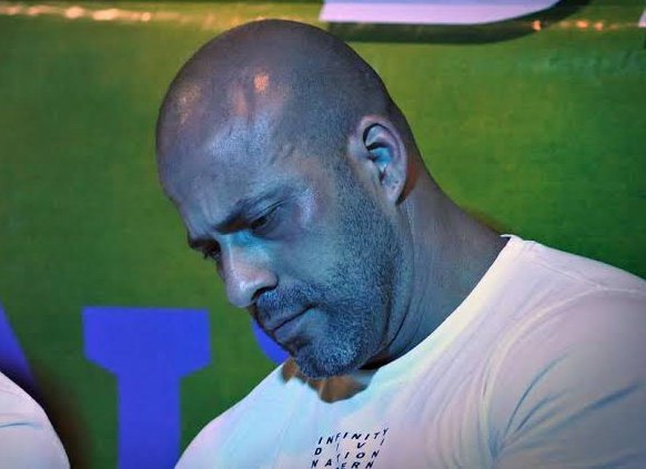 vinicios_betiol's tweet photo. MUITO TRISTE: o Alexandre de Moraes enviou o Daniel Silveira pra uma COLÔNIA AGRÍCOLA. Lá o Silveira poderá utilizar a sua musculação pra gerar riqueza para o país. Quantos troféus o Xandão merece por fazer a nossa alegria? https://t.co/m33f8nx8wD