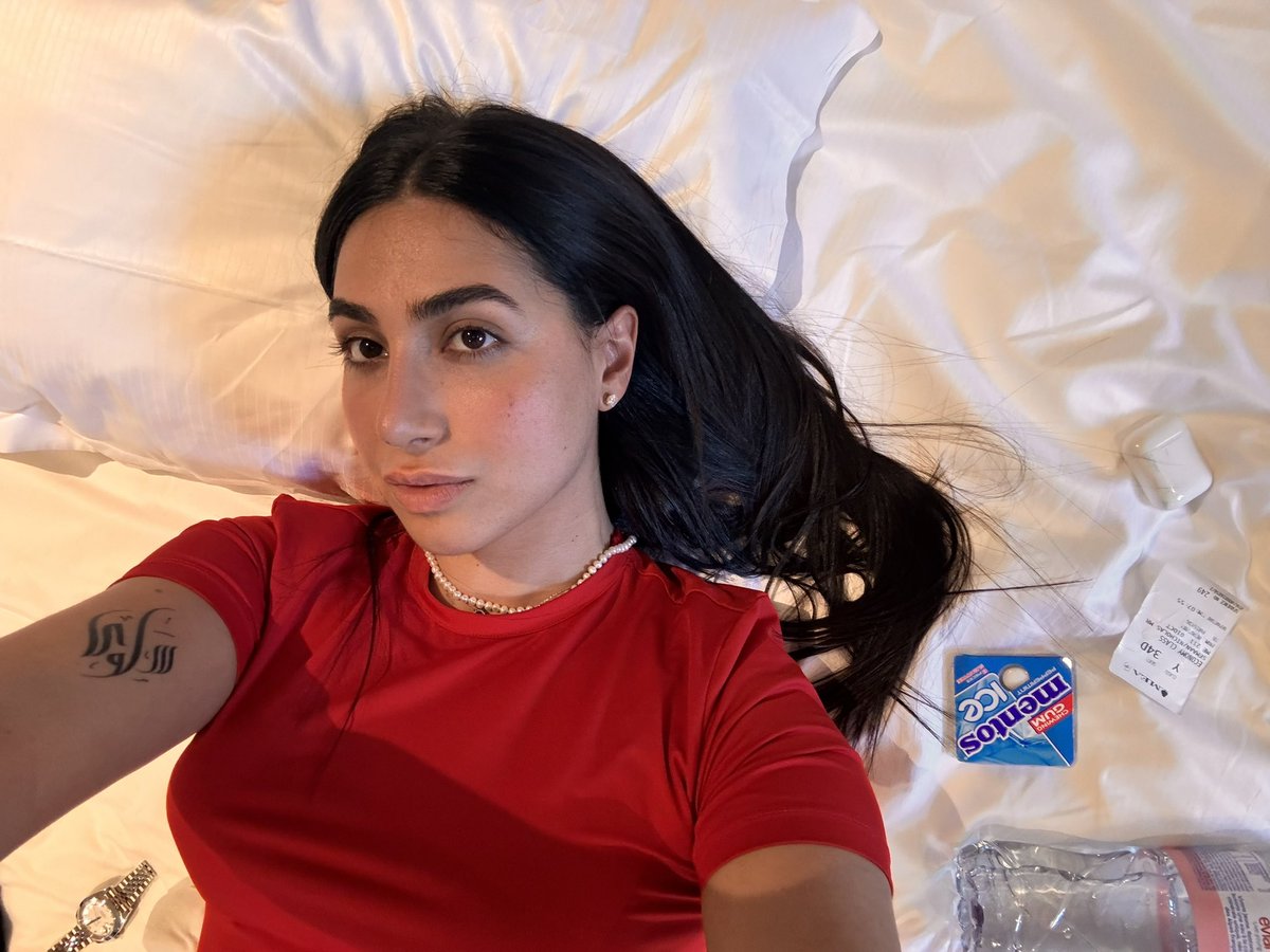 🍄🌹🧜🏼‍♀️❤️🧿✈️🧜🏼‍♀️