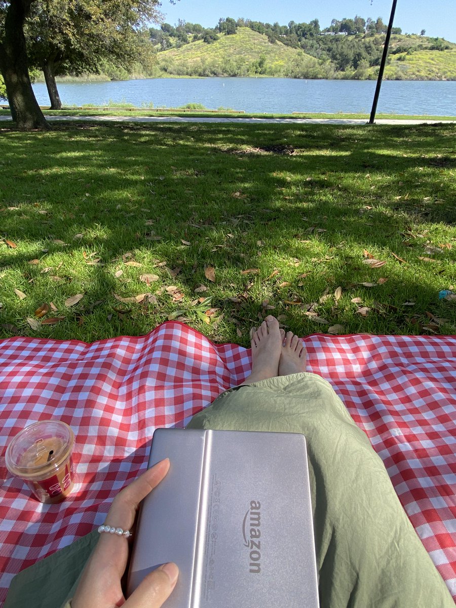 Samcersxa's tweet image. Capturing moments of tranquility in this Griffith Park🌤🫧