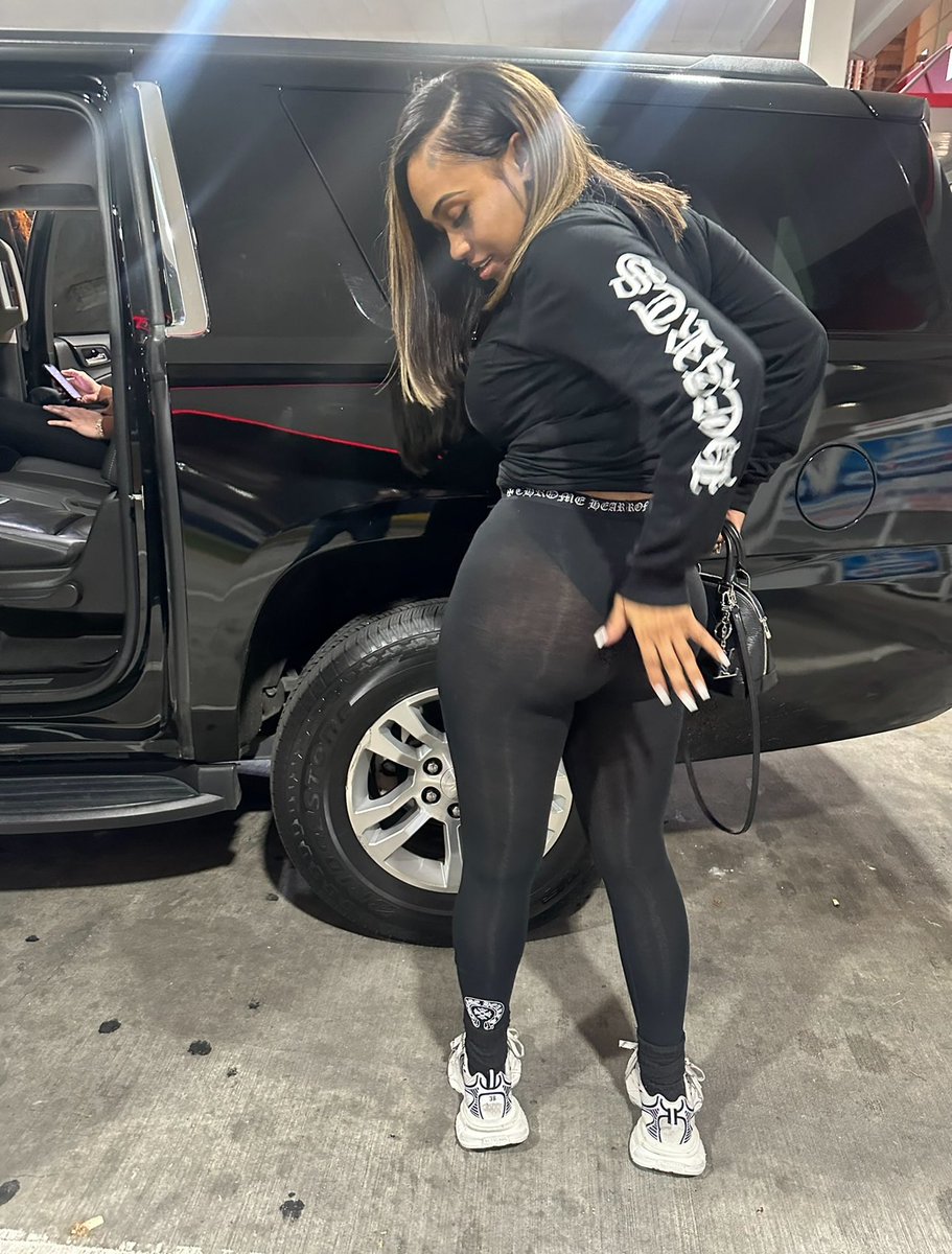 jadoretutt's tweet photo. CHROME 🖤 https://t.co/mWda4s9kCI