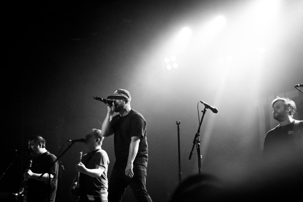 ryrydontdie's tweet photo. @thewonderyears absolutely killed it last night! Super hype to work media for this! @sectionlive https://t.co/7z6Jdx9Vm5