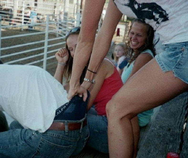 Richard42531798's tweet photo. Wedgie at the ol' Rodeo https://t.co/irZH9W19GP