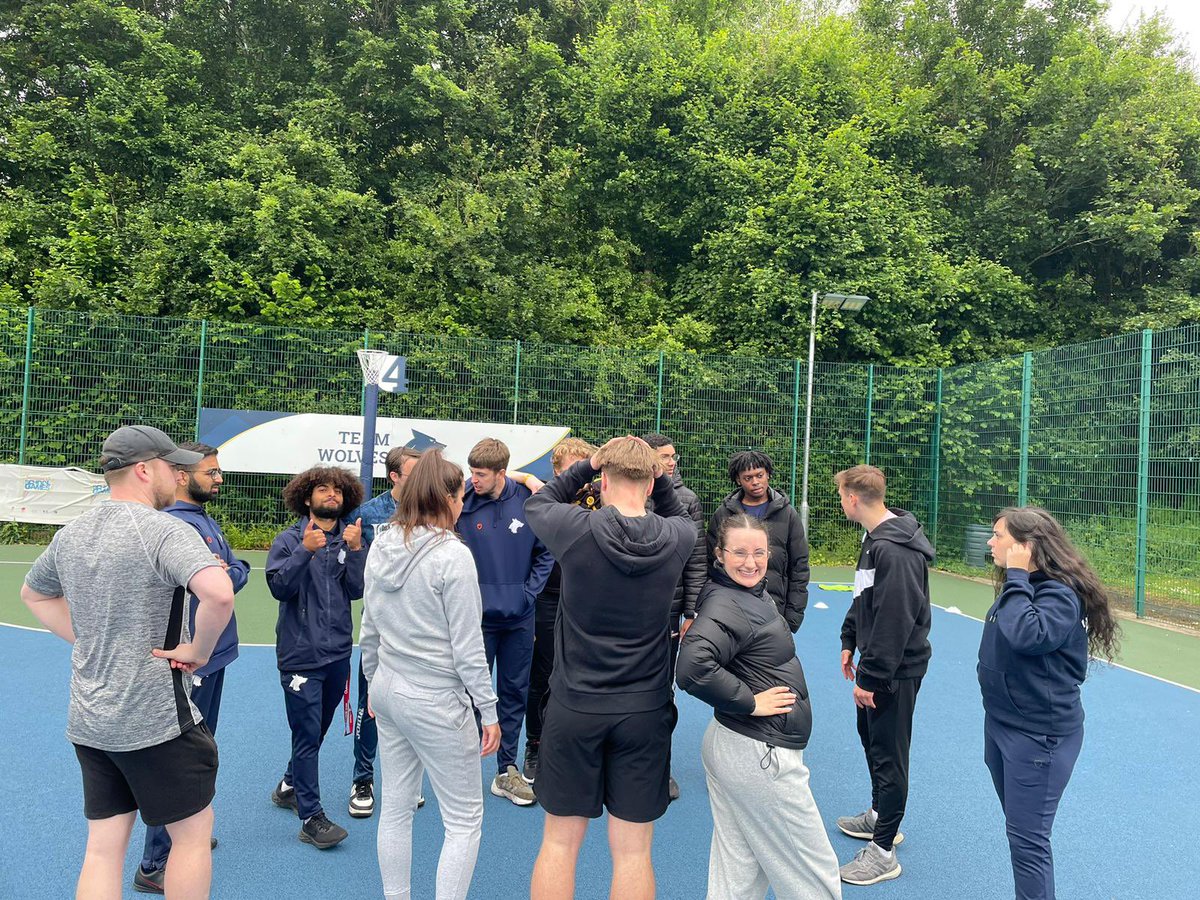 Looking for a Work Experience programme in Sport? and in the day ? 

Well they are hard to get so last year we piloted and Now are ready for applications for 2025s cohort ⚽️🏐🏈

Year 10 and year 12 

Follow the link - forms.office.com/Pages/Response…

See you soon