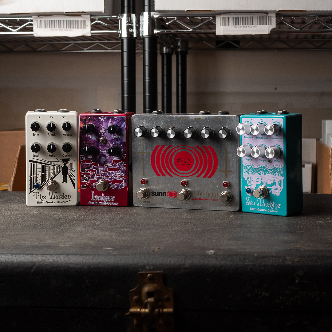 ChicagoMusicEx's tweet image. If you missed out on the first batch of CME Exclusive One-Of-A-Kind pedals from @EarthQuakerDev, you’re in luck! We added a whole new batch of EQD Devices so you can make your stompboxes stand out from the crowd of other pedals! bit.ly/3ndC10Q #CME #EarthQuakerDevices