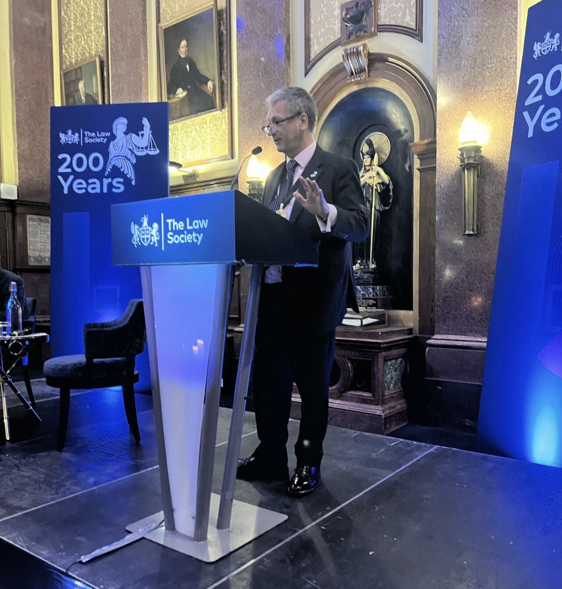 Congratulations to our very own Richard Atkinson on his inauguration and becoming the 180th President of The Law Society 

Richard is one of our past presidents and a very valued member of our committee 

We wish him all the best for his presidential term 

#lawsocietypresident