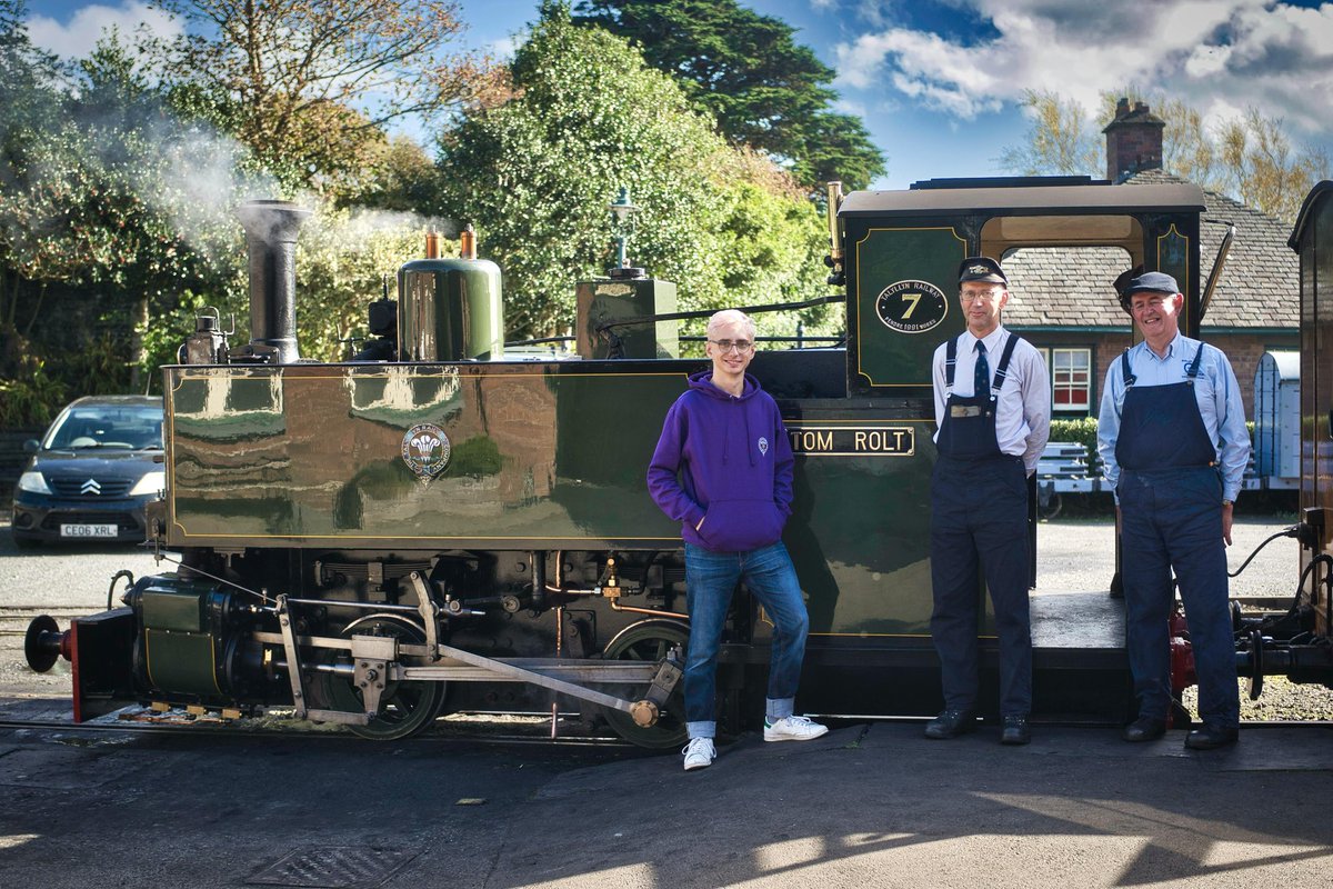 I am really sad that my vacation in Tywyn is over. I had a great time at the Talyllyn Railway and I will definitely come back. I also want to thank everyone at the <a href="/TalyllynRailway/">Talyllyn Railway</a> that I was able to have a footplate ride on Tom Rolt!
#NarrowGauge #TalyllynRailway
