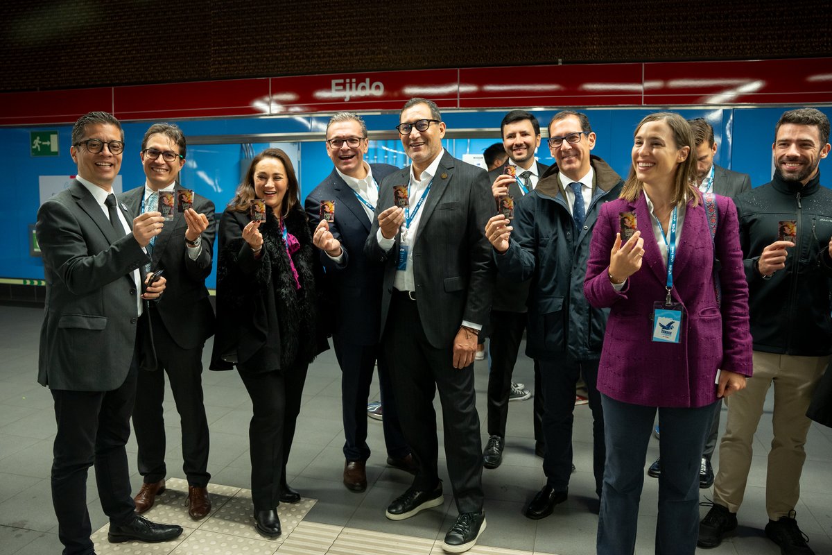 Concluimos con éxito el #DiálogoRegionalPolíticaTransporte2024 Quito🚆+18 países unidos para transformar el transporte en una herramienta de inclusión social, oportunidades económicas y resiliencia climática. ¡Gracias a los participantes! ¡Seguimos trabajando conectando vidas!