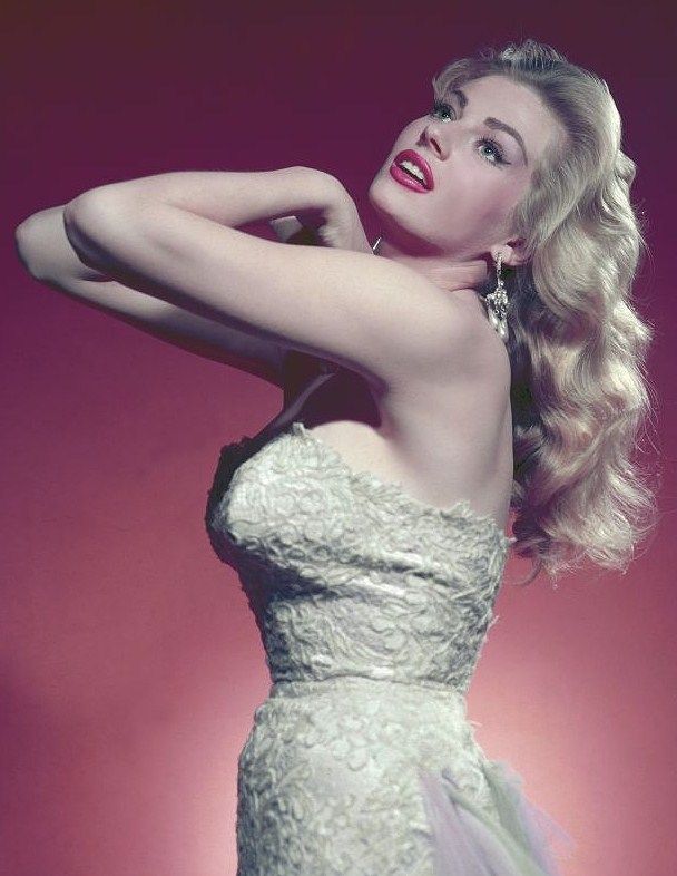 NotableHistory tweet media