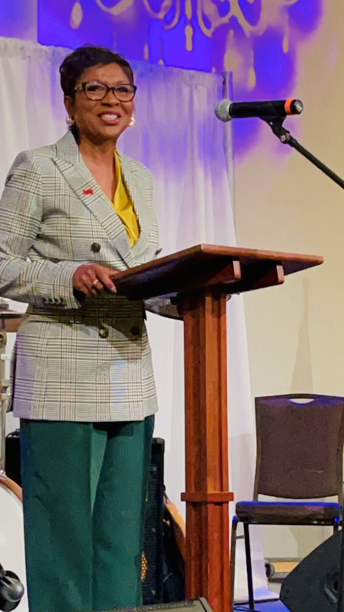 Angelia Pelham tweet media