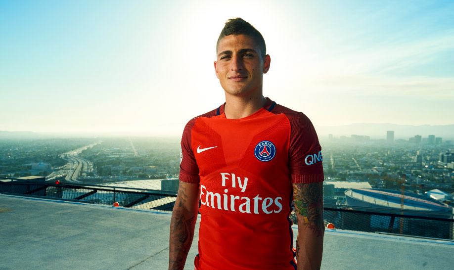 MegaPSG_'s tweet photo. 🔴🔵 Pour la saison 2025/26, le PSG arborera un maillot rouge. ❤️

(@lasource75006) https://t.co/XxQcKUA5gs