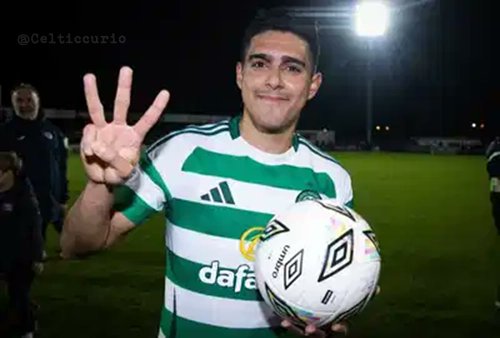 CSC_Francophone's tweet photo. 👤 Luis Palma
🤝 Match Amical
🗓 09/10/2024
🏟️ The Showgrounds
✅️ Sligo Rovers 2-3 Celtic
⚽️ Palma 9', 90', 90'+2
#Celtic #CelticFC #COYBIG #BHOYS #HOOPS #YNWA #Celts #Ireland #Eire #Sligo #SligoRovers #SLICEL 🍀🇮🇪☘️🏴🍀 https://t.co/eGM7qUvr0N