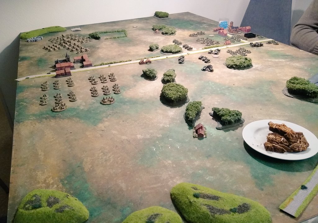 RensvV's tweet photo. Rommel second round, now smaller than before! German panzer spearhead secures their objectives and rushes back, arriving in time to stem the allied flanking manoeuvre. Another great game by Sam Mustafa. https://t.co/SAQjSJycMg