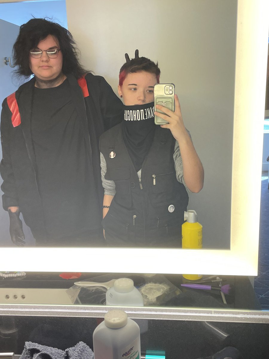 tylerblews's tweet photo. we (@fairlylogan) will back at the venue at 5pm for more cutouts!! pls come find us if u havent!! im dressed as torch!! #clancytour #clancynashville #clancyproject https://t.co/TSftBFH4pY