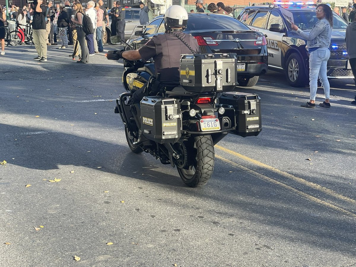 bitcones_llc's tweet photo. It’s a party atmosphere on the streets of Reading, PA for the #TrumpRally today. All the action taking place right outside our shop @GreatCreamery https://t.co/5j2Nt1xfdx