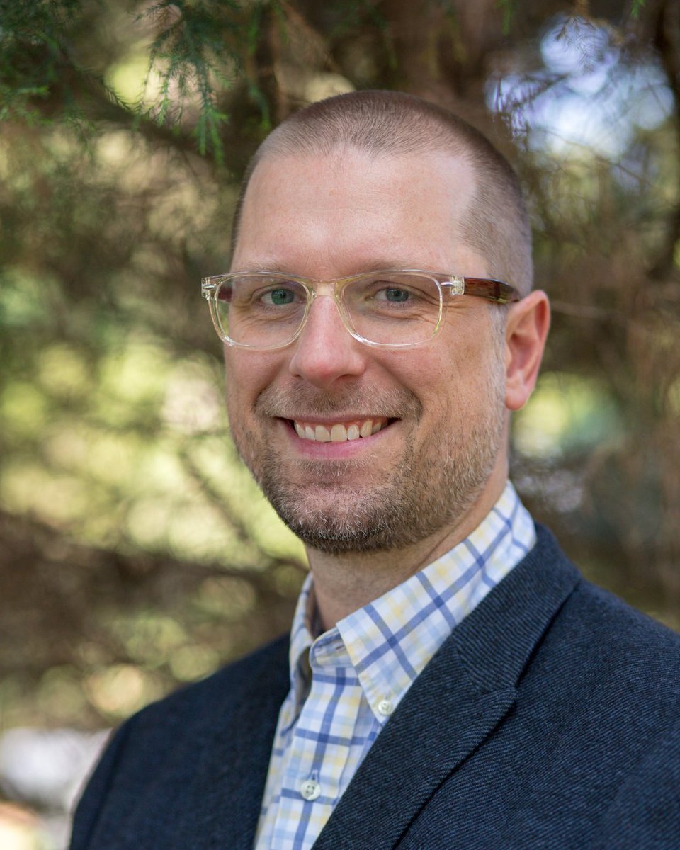 BishopChatardHS's tweet photo. We warmly 𝗪𝗘𝗟𝗖𝗢𝗠𝗘 Matt Boling as new Head Boys Basketball Coach at Bishop Chatard! ⁠ Currently serving as the Academic Success Coach for student athletes at @MarianUniv,  Coach Boling brings nearly 20 years of coaching experience at both high school &amp; college levels. https://t.co/kNOuAzATYA