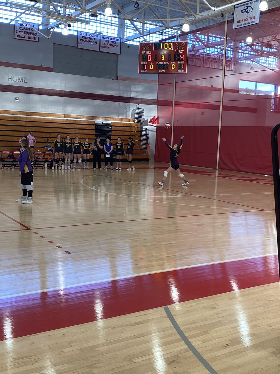 PrincipalJQuinn's tweet photo. Girls Volleyball is under control this afternoon @HHSHudsonHawks as we recognize Officials Appreciation Week! Make sure to say ‘Thanks’ to those who ref! @RpearsonMIAA_MS @MIAA033 @SDubzinski @NFHS_Org  #OfficialsAppreciation @Bquinny125 https://t.co/IHFWYYg8wJ