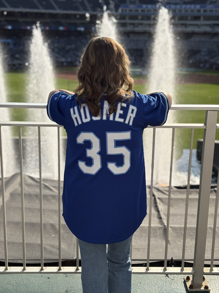 MrsNycklemoe's tweet photo. Here at the K to watch @TheRealHos305 and his darling son, Jack, throw out the first pitch tonight! Go @Royals 💙⚾️ https://t.co/c042hFOspY