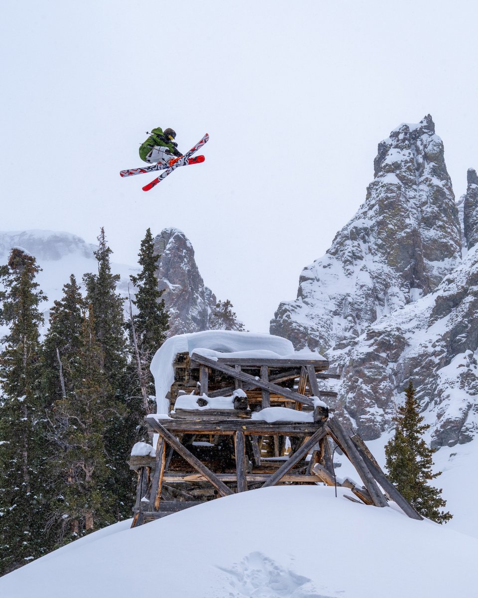 WagnerCustom's tweet image. Built to match your adventure, whatever it is. ⛷️

#CustomSkis #WagnerPerformance #Handmade #WagnerSkis #SkiYourWay #UniquelyYours #SkiLife
#Adventure #Handcrafted