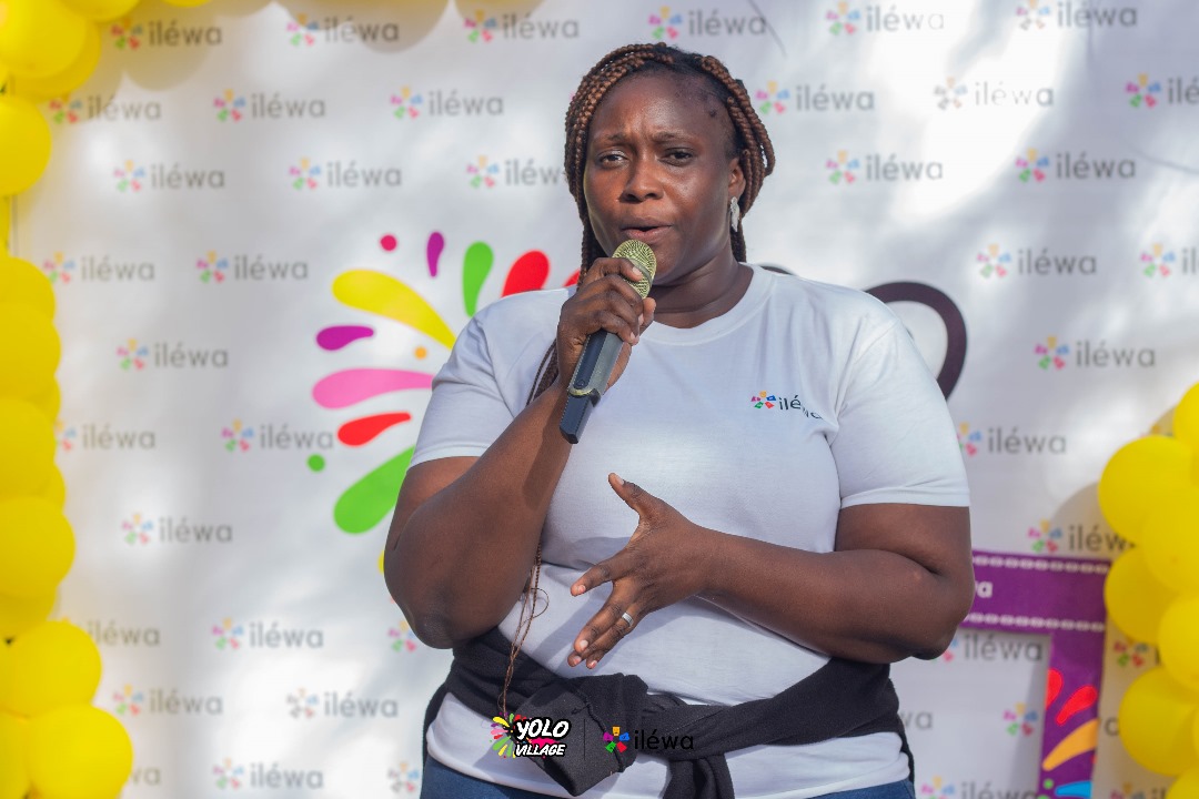 🎉 Pari gagné !  💪
Le #VillageYOLO a été un succès!   Mille mercis à tous ceux qui étaient là.  Une mention spéciale à ma team <a href="/ilewa/">aweil alor</a>, je suis trop fière d'avoir réalisé cette activité à vos côtés !  
#villageYOLO #DSSR #Octobrerose