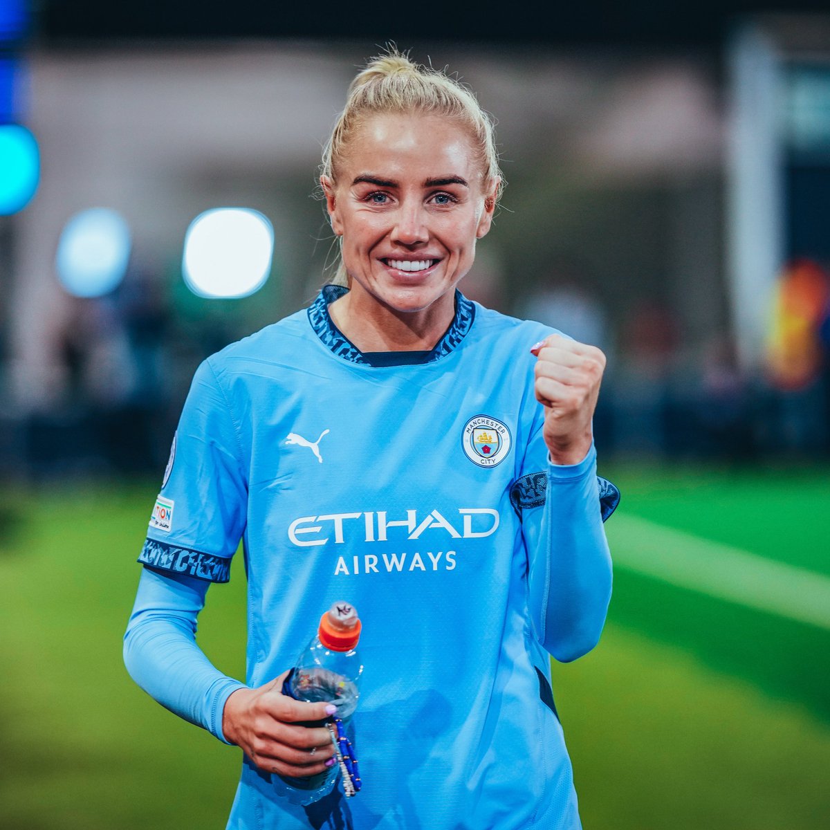 MCWFC OSC - CHAMPIONS OF ENGLAND 👕 tweet media