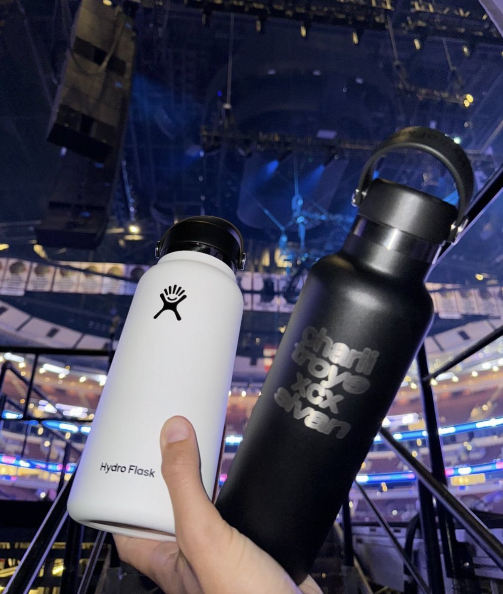xcx source (@xcxsource) on Twitter photo Hydroflask (<a href="/HydroFlask/">Hydro Flask</a>) is a partner of Sweat Tour and there are 200 exclusive bottles at each stop for VIP💚 Hydroflask (<a href="/HydroFlask/">Hydro Flask</a>) is a partner of Sweat Tour and there are 200 exclusive bottles at each stop for VIP💚