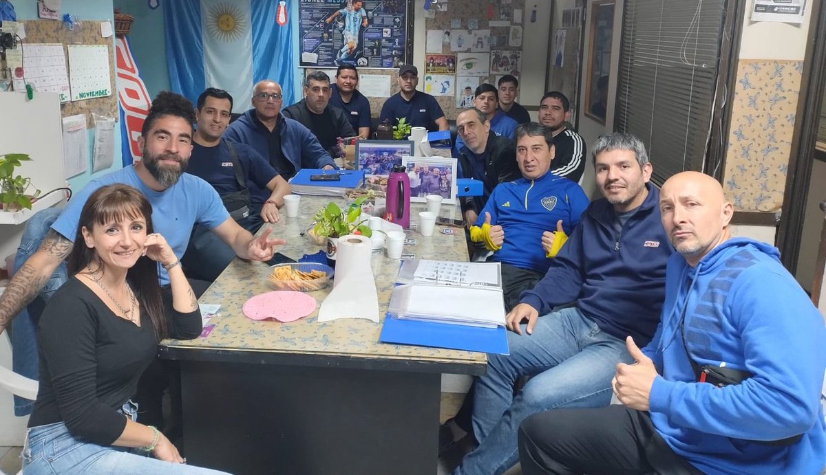 Hoy debatimos sobre la situación en los supermercados.
El rol del delegada/o frente a los desafíos que impone la difícil situación actual económica. <a href="/Arturogordill0/">Arturo</a> <a href="/cocorojas83/">Jose Rojas</a> <a href="/CarlosPerezSEC/">Carlos Pérez</a> <a href="/DanielOveja/">Daniel Ovejero</a> <a href="/gabyfranch77/">El PELA 85 🌶️</a>  @TOMASFESEC <a href="/VaneRamos1402/">Vanesa Ramos</a> <a href="/BifariR/">BifariRacing</a> <a href="/carniza25/">ruben romero</a> <a href="/Sebasju158/">Sebasjuarez</a>