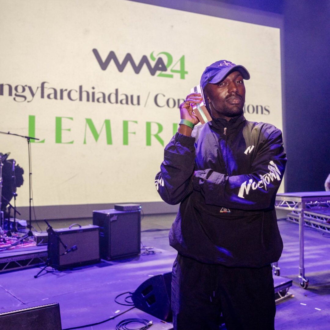 🏆🙌 Big congratulations to <a href="/LemFreck/">MICHAEL SHEEN’S BURNER ACC</a> for winning the <a href="/welshmusicprize/">Welsh Music Prize</a> 2024 with his brilliant and powerful album ‘Blood, Sweat &amp; Fears’. It’s really exciting where this award will take him next year. This felt like a very BIG moment for Welsh music 💚 

1/2 🧵