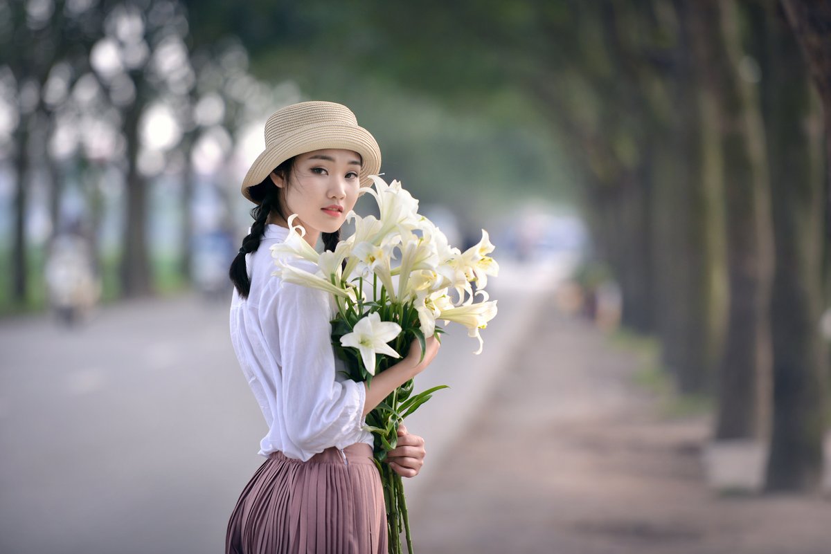 In many places, suburban sprawl has worsened the traffic situation as more people commute from further distances.