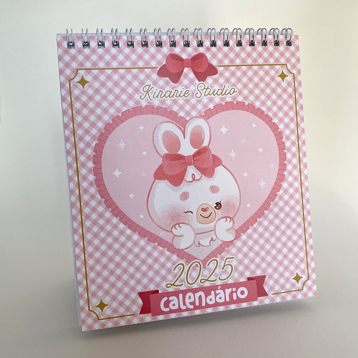 NathaliaIchioka's tweet photo. Aproveitando que essa rede voltou, vim anunciar a pré-venda no meu calendário 2025 💖

Garanta o seu o quanto antes porque é uma quantidade limitada! O link da lojinha está na minha bio~

RT pra chegar em mais pessoas, por favor 🥺😍 https://t.co/K04TZCkAdt