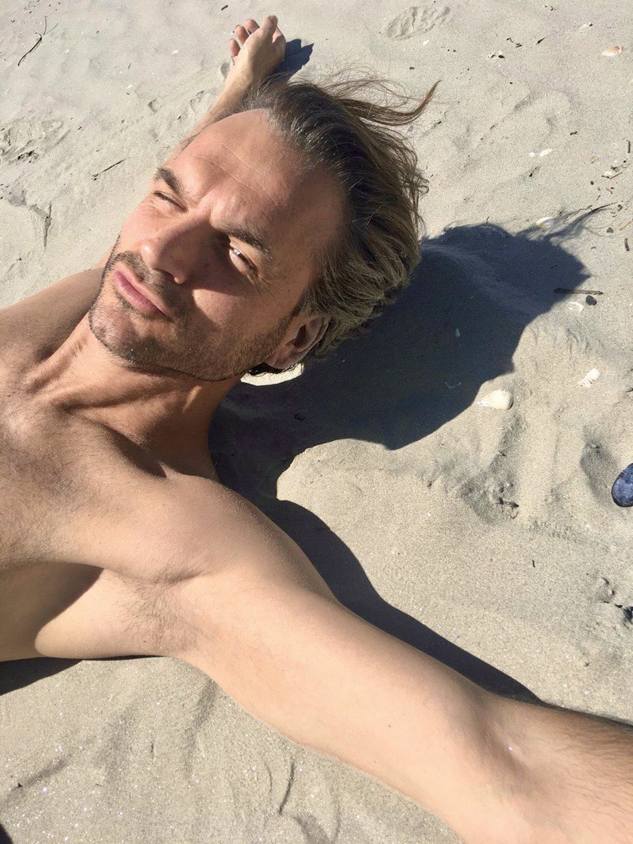 Ya te echo de menos, verano ☀️🦀🏖️ #galicia #temporal #eldiluviouniversal #aremojo #pasadoporagua #katiuskas