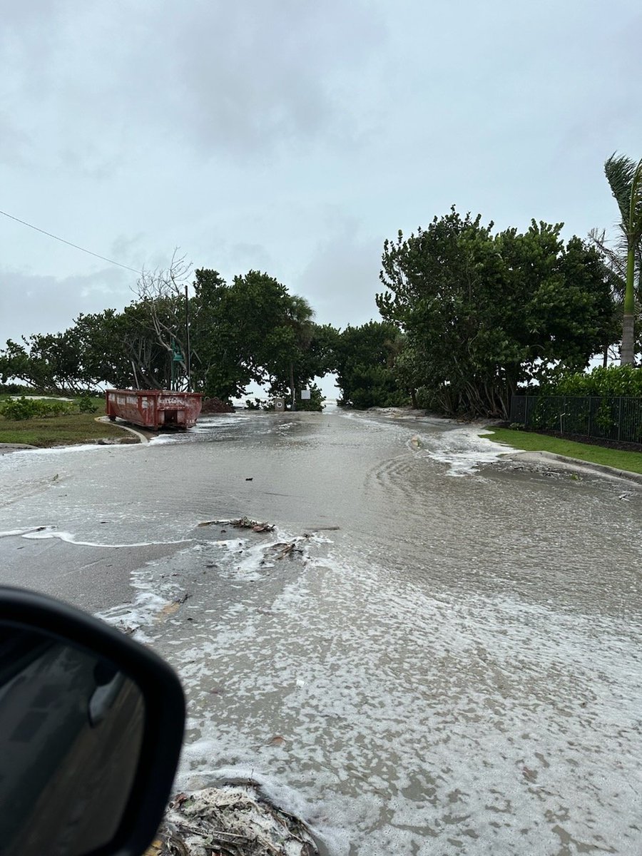 Naples Police Dept. tweet media