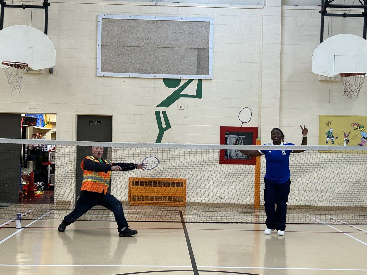 Memorial Academy tweet media