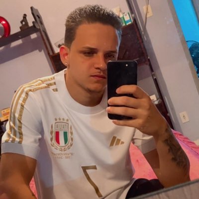 faelfreitas_7's tweet photo. voltou 🙏🏻 https://t.co/1xtHIcMEhg