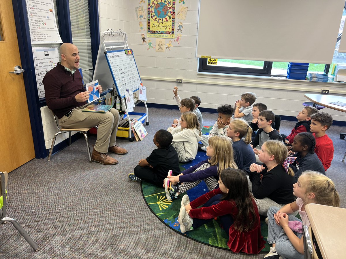 Thank you <a href="/oamarrero/">Orlando Marrero</a> for sharing your story with our class today! We appreciate you spending some time with us! <a href="/WestIrondequoit/">West Irondequoit CSD</a> #listwood