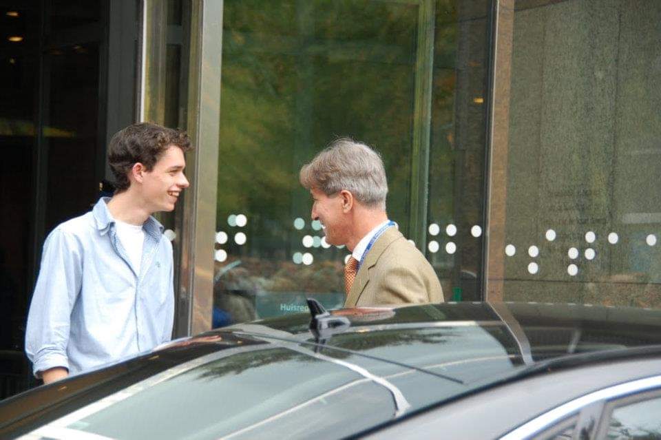 Einde van een (SGP-)tijdperk. Een periode waarin ook ik een kleine bijrol had toen ik Menno, overigens tegen zijn zin, baas noemde. Heel, maar met name politiek, Den Haag gaat je missen. Bedankt voor alles chef!