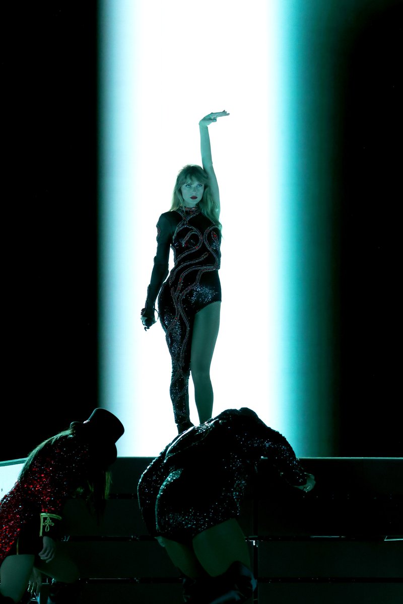 JumpTrailers's tweet photo. Taylor Swift 4K
Nashville, Tennessee

🧵1/13 https://t.co/oihsgpPHWW