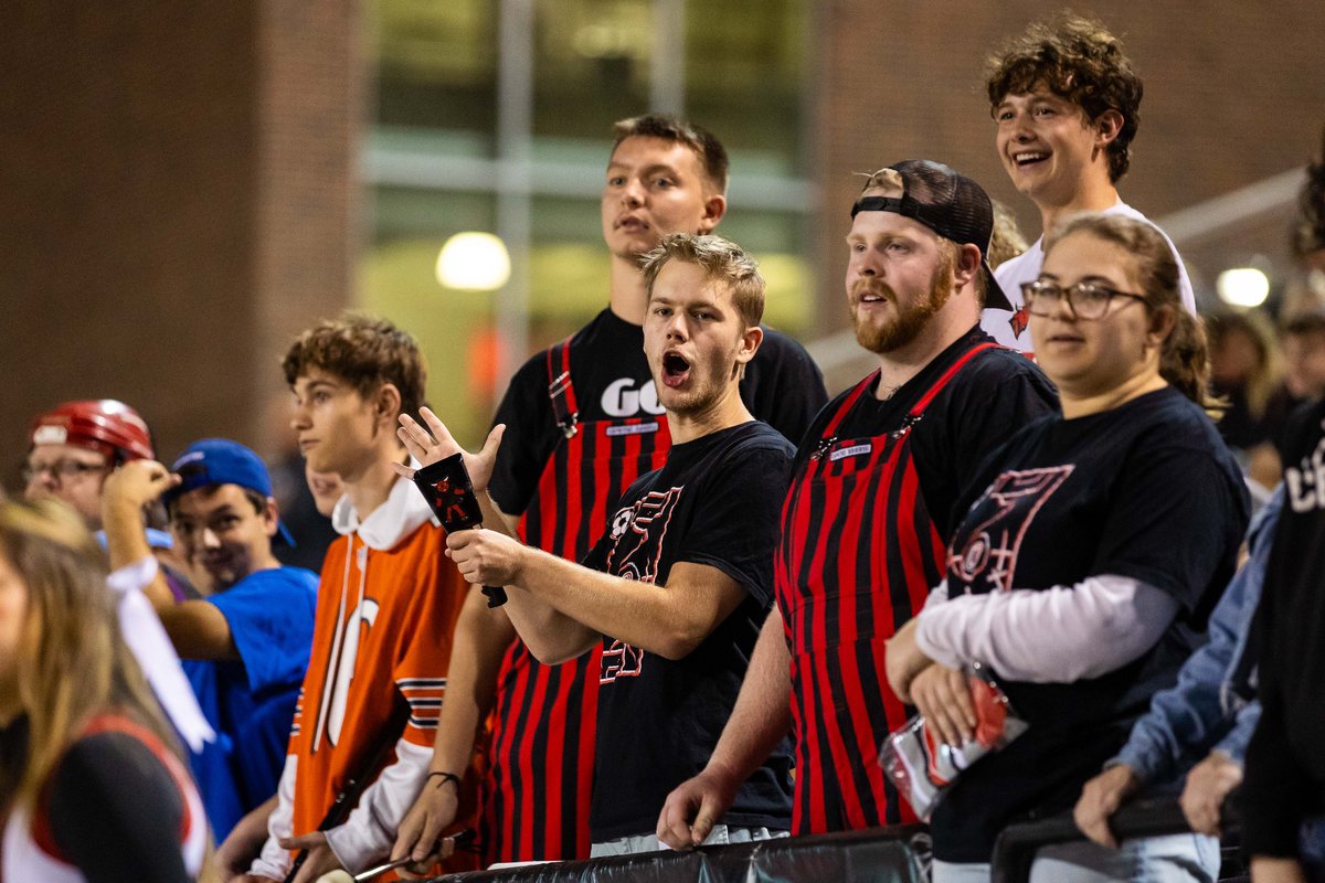 OmahaMSOC's tweet photo. Thank you fans!

Tonight's crowd ranks 5th in Omaha Men's Soccer history with 1,542 fans at our match against Creighton!

#GoMavs https://t.co/psl2odT2ND