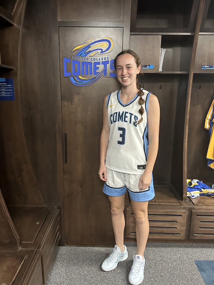 Went on a great visit to <a href="/CotteyWBB/">Cottey College Basketball</a> !  I’m thankful to receive another offer to play at the college level! It was great getting to see <a href="/Evan_Belk/">Evan Belk</a> again! Go Comets ☄️
#notcommitted
<a href="/JE_Elite_/">J&E Elite</a>