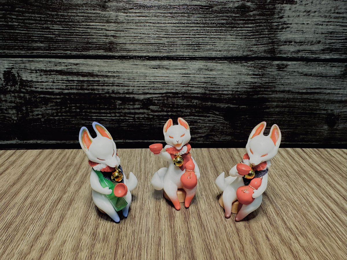 ガチャ #ガチャガチャ #カプセルトイ #ガチャ活 #狐 #お酒 #トイズ