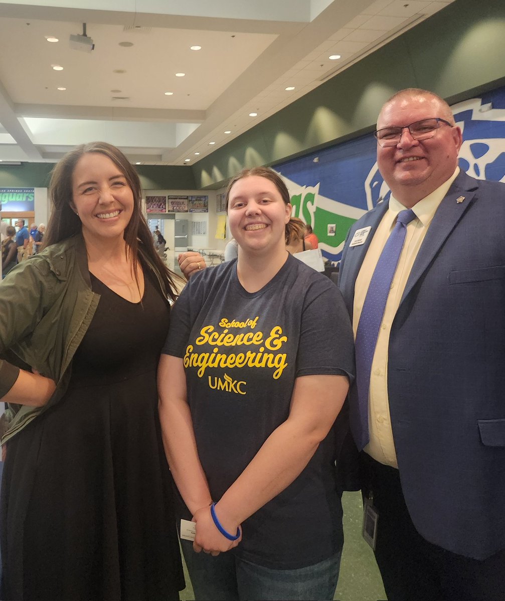 Not only did <a href="/BSSDnews/">Blue Springs Schools</a> put on another great College &amp; Career Fair, but we ran into numerous CTC grads, including <a href="/FortOsageSchool/">Fort Osage</a> alumna Makayla Schulz. Makayla is a Construction grad studying architecture at <a href="/UMKC/">UMKC</a> 🙌